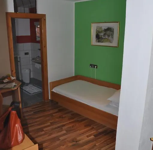 Zum Goldenen Hirschen 호텔 프레이스타드트