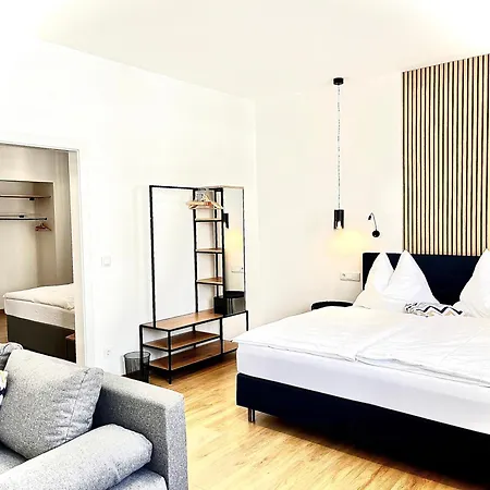 Zum Goldenen Hirschen 3* Фрайштадт