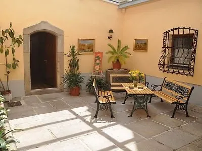 Hotel Zum Goldenen Hirschen 3*