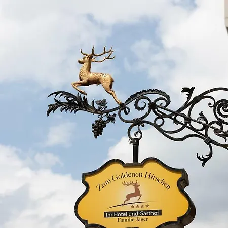 Zum Goldenen Hirschen Отель 3*