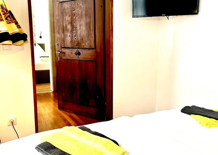 Hotel Zum Goldenen Hirschen 3*