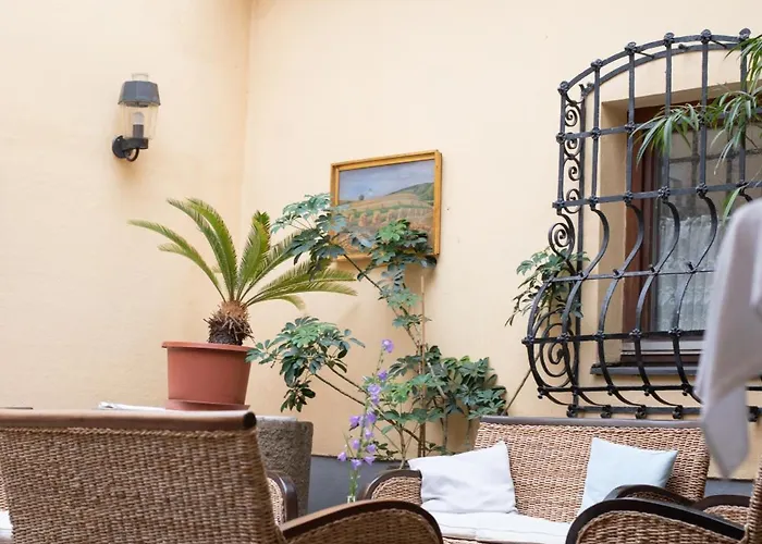 Hotel Zum Goldenen Hirschen 3*