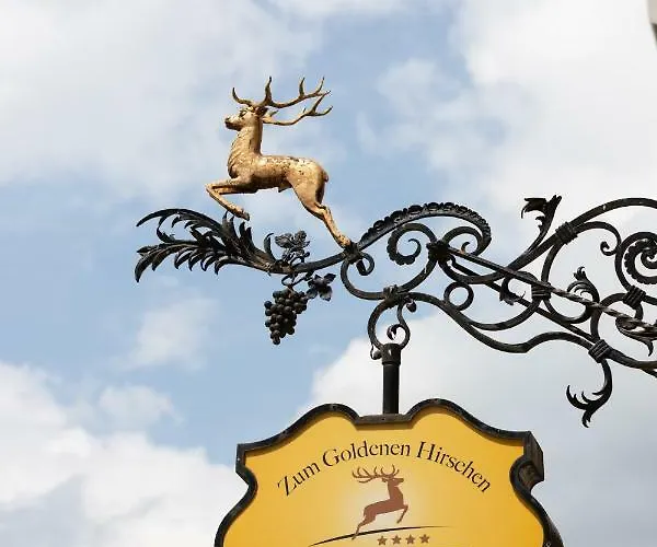 Zum Goldenen Hirschen Hotel 3*